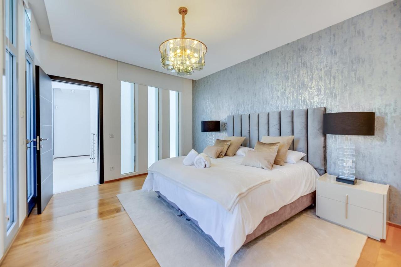 Villa About Meisho Hills *